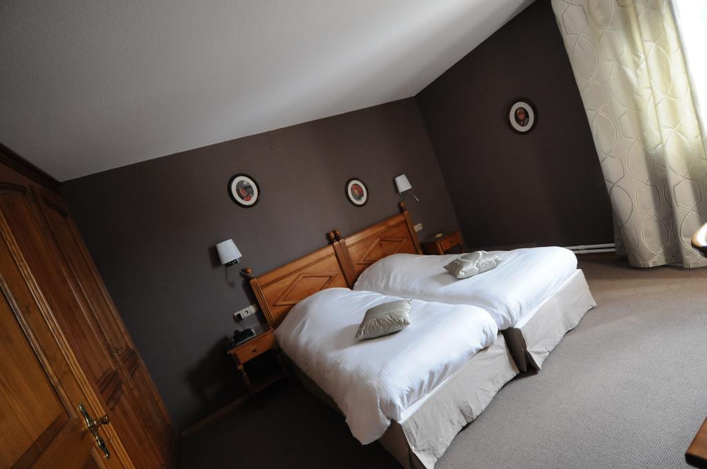 Logis Hotel Restaurant Au Boeuf Rouge Niederschaeffolsheim ภายนอก รูปภาพ